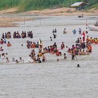 Sungai Kuantan Kembali Jernih Berkat Operasi Peti, Masyarakat Apresiasi Polda Riau