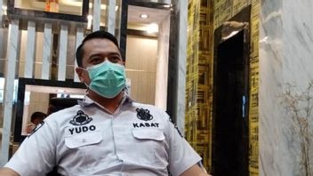 Teacher Of The Koran In Tulungagung Beaten During A Santri Front Lecture, Admitting That He Was Often Terrorized By His Cellphone