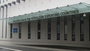 オマーンはOPECを離脱、イラン危機の真っ只中に原油価格が下落