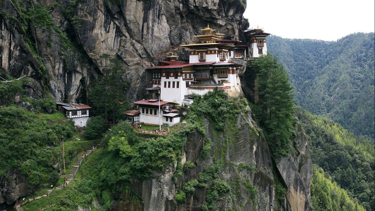 ブータンは9月から国際観光客に再開し、日々のコストが増加