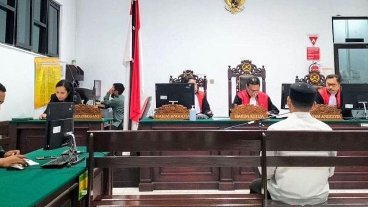 Terbukti Korupsi, Mantan Bendahara Satpol PP SBT Divonis 6 Tahun Penjara