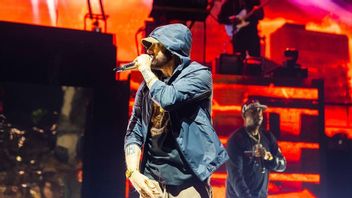 Terinspirasi Lagu <i>Lose Yourself</i>, Eminem Menjual 'Mom's Spaghetti' dalam Kemasan Stoples