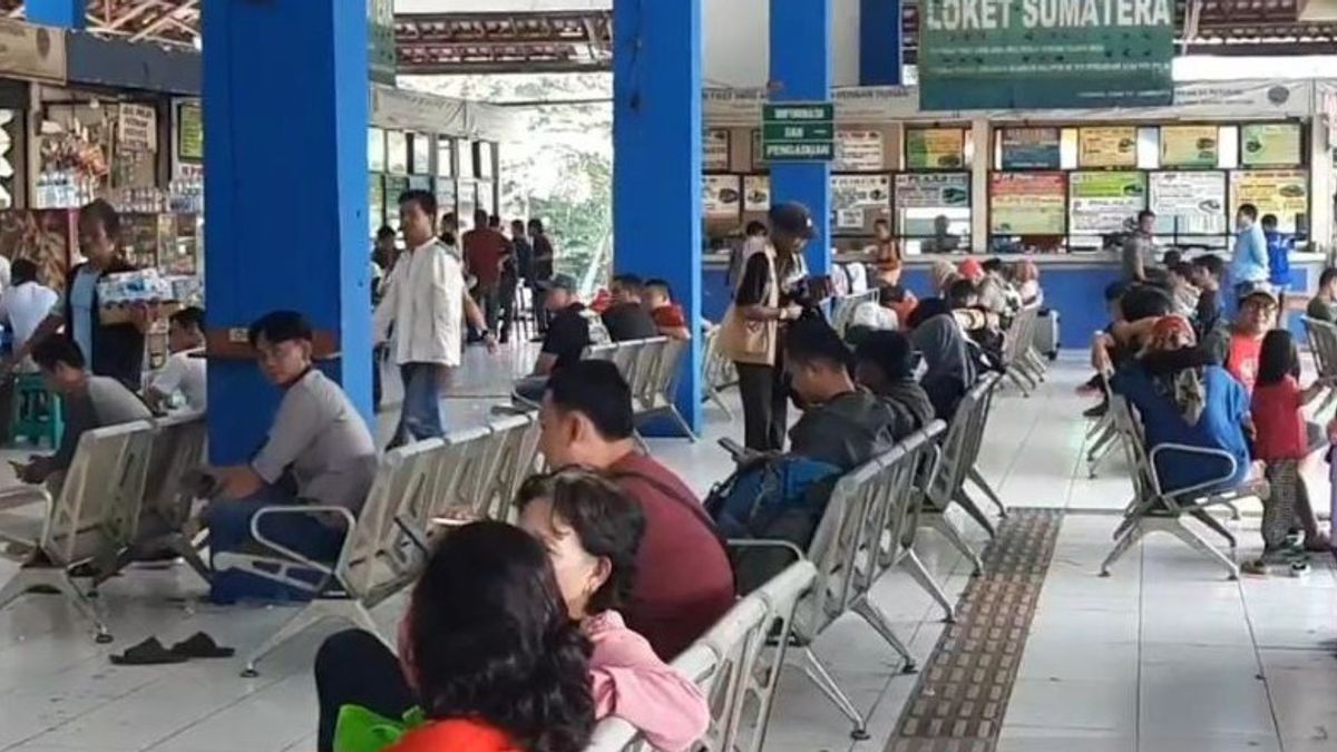 Ticket Prices At Kampung Rambutan Terminal Rise Ahead Of Eid Al-Adha
