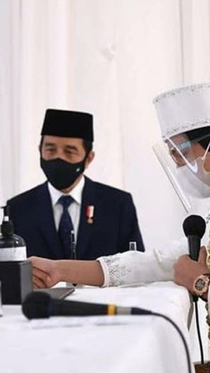 Covid 19 Vaccine Is Becoming Limited The Government Prioritizes Elderly And Teachers