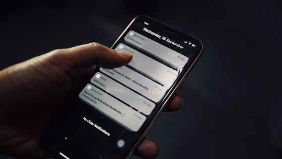 Marak <i>Spam</i> SMS Penawaran, BRTI Minta Penjelasan dari Operator Seluler