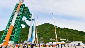 韩国计划于10月21日发射自制太空火箭努里