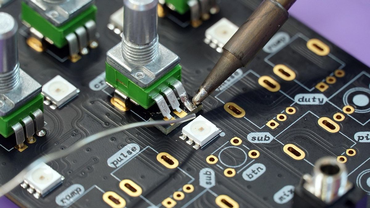 Here is a List of Tools that Work with the Principle of Electromagnetic Induction