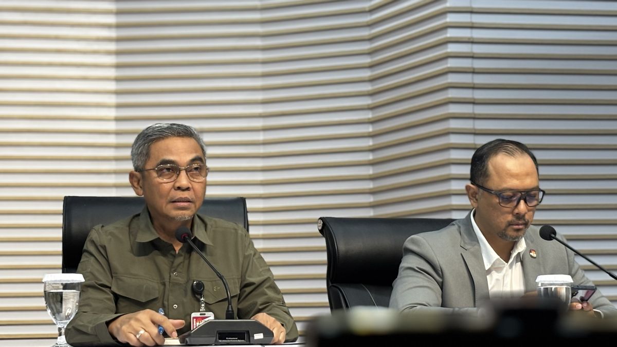 Ditantang Hasto Periksa Dugaan Korupsi Keluarga Jokowi, Ketua KPK: Silakan Laporkan Bawa Dokumen
