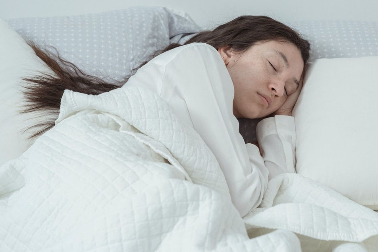 La Position De Sommeil La Plus Appropriée En Fonction De Votre état De Santé