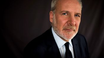 Peter Schiff Warns Inflation In The US Is Increasing, Bitcoin Is A Debate