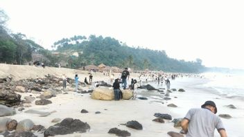 Dispar 声明 里约热内卢楠榜海滩的经理Lalai Buntut 游客被海浪拖累而死亡