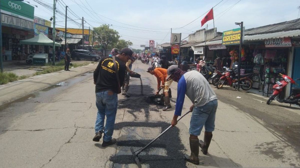New Tangerang Regency Government Repairs 37 Road Points Passed By Homecomers