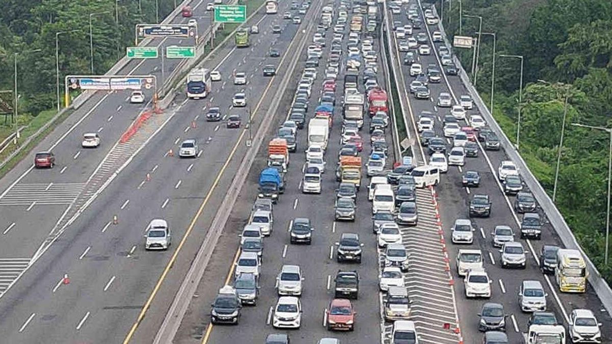 Arus Mudik Lebaran 2026: 18.288 Kendaraan dari Jakarta Masuk Jawa Tengah