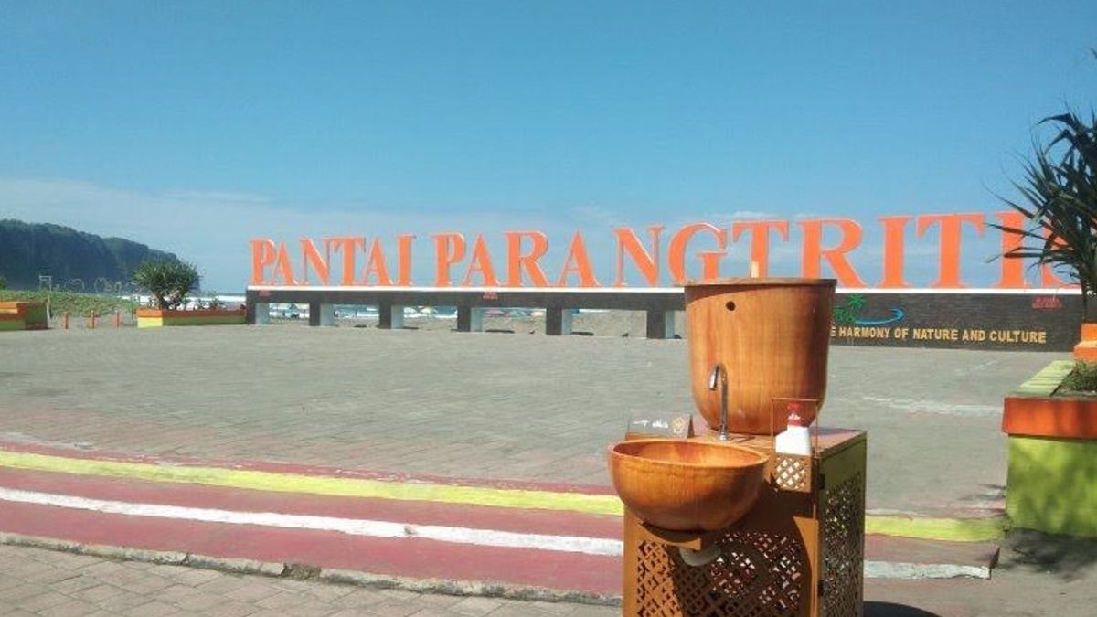 Bantul Regency Government Canceled South Coast Tourism Retribution