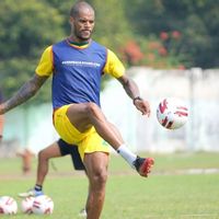 Persebaya Komentari Penundaan Jadwal Liga 1, Sinyal Sepakat Ikut Kompetisi?