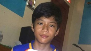 This Is Kevin, A 12-year-old Boy Who Was Allegedly Kidnapped By A Man Claiming To Be A Policeman In Tanah Kusir, A Resident Who Saw It Was Asked To Report It To The Police