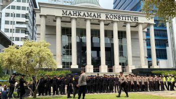 Kapolres Jakpus Minta Massa Unjukrasa Menghormati Keputusan Sidang di Gedung MK