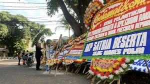 Karangan Bunga Flows To Prabowo Subianto's Residence After The Inauguration