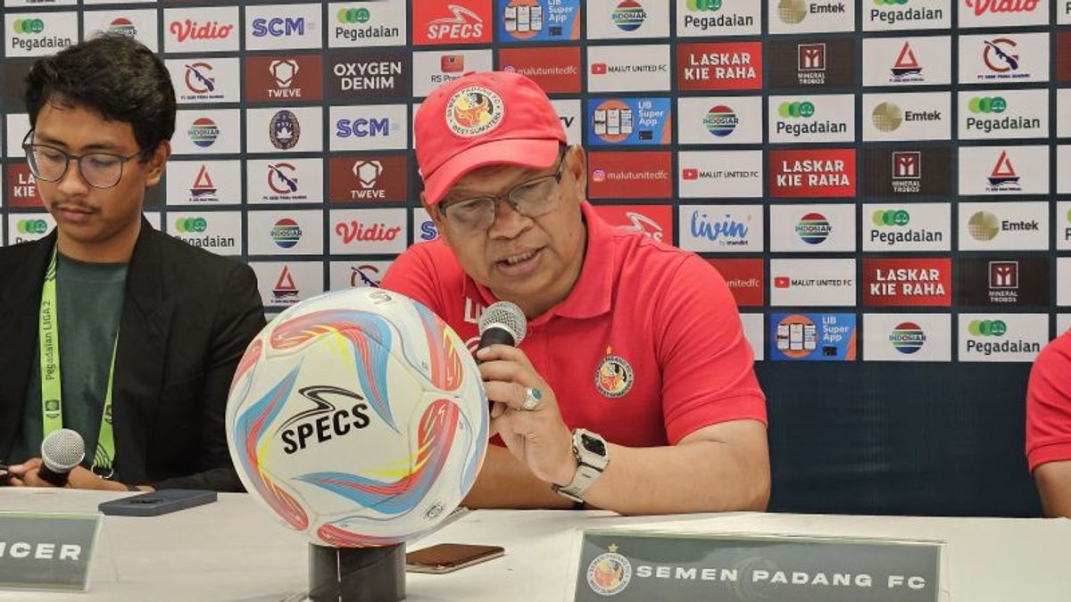Pelatih Semen Padang Mengaku Kecewa Timnya Bobol di 3 Menit Akhir Pertandingan