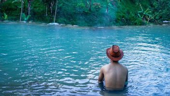 cez-vous et soulevez le stress! Voici les recommandations de la piscine d’eau chaude de Bandung que vous devez visiter