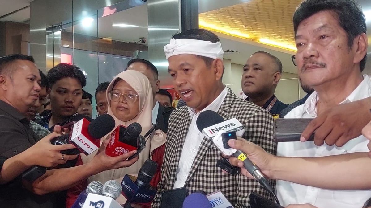 Didampingi Dedi Mulyadi, Keluarga Terpidana Kasus Vina Laporkan Ketua RT Soal Dugaan Keterangan Palsu