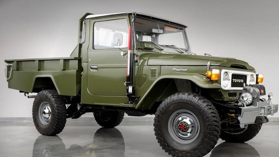 Toyota Land Cruiser FJ45 dengan Restorasi Mewah Ini Dilelang, Dipediksi Terjual Lebih dari Rp1 Miliaran