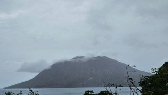 Gunung Ruang Alami 20 Kali Gempa, Badan Geologi: Potensi Bahaya pada Lontaran Material 