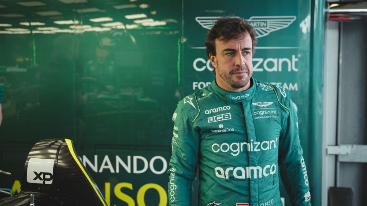 Aston Martin's Performance Begins To Make Fernando Alonso Worried