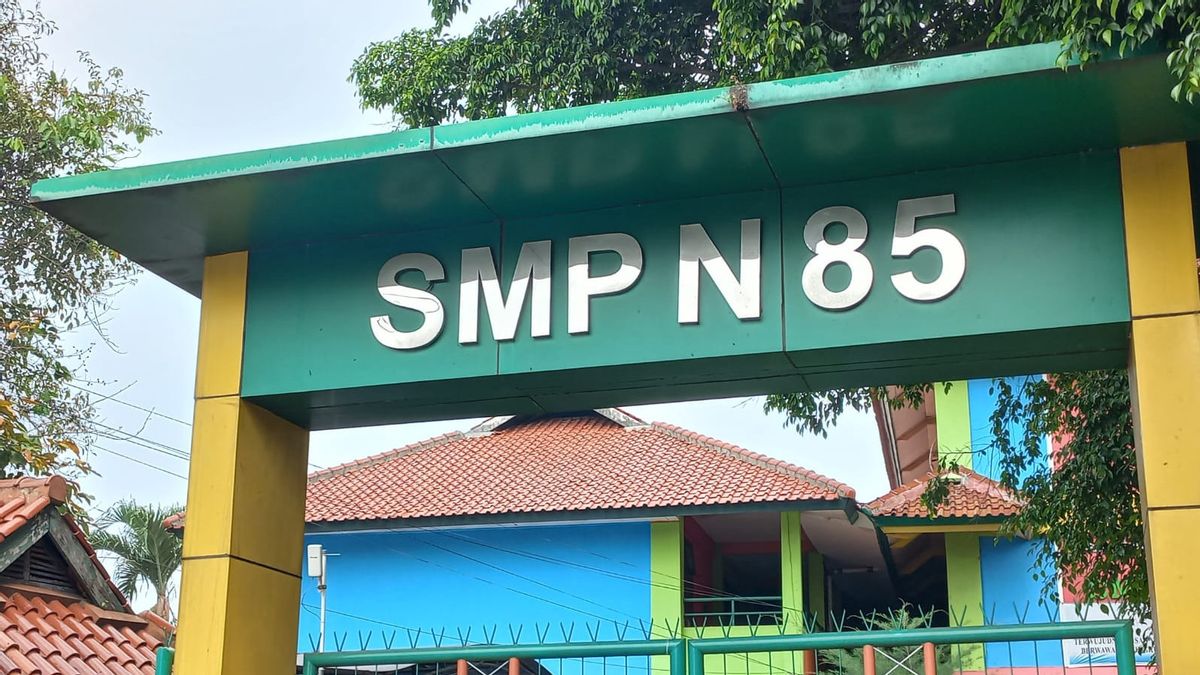 有学生接触COVID-19，SMPN 85 Cilandak的PTM暂时停学