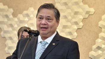 トランプ関税の影響に関する2つの大統領令草案をKPKと議論し、これはAirlangga大臣が言ったことです