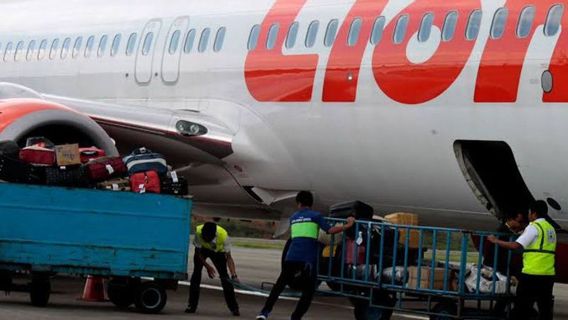 3 Porters At Sultan Thaha Jambi Airport Who Stole IDR 35 Million In The Baggage Of Lion Air Passengers Were Arrested By The Police