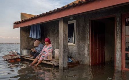 Selasa Sore 21 Wilayah di Indonesia Diguyur Hujan Deras, BMKG Ingatkan Banjir dan Longsor