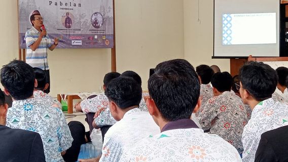 Santri Ponpes Pabelan Magelang Mendapat Pelatihan Jurnalistik dari Kelompok Wartawan Jakpus