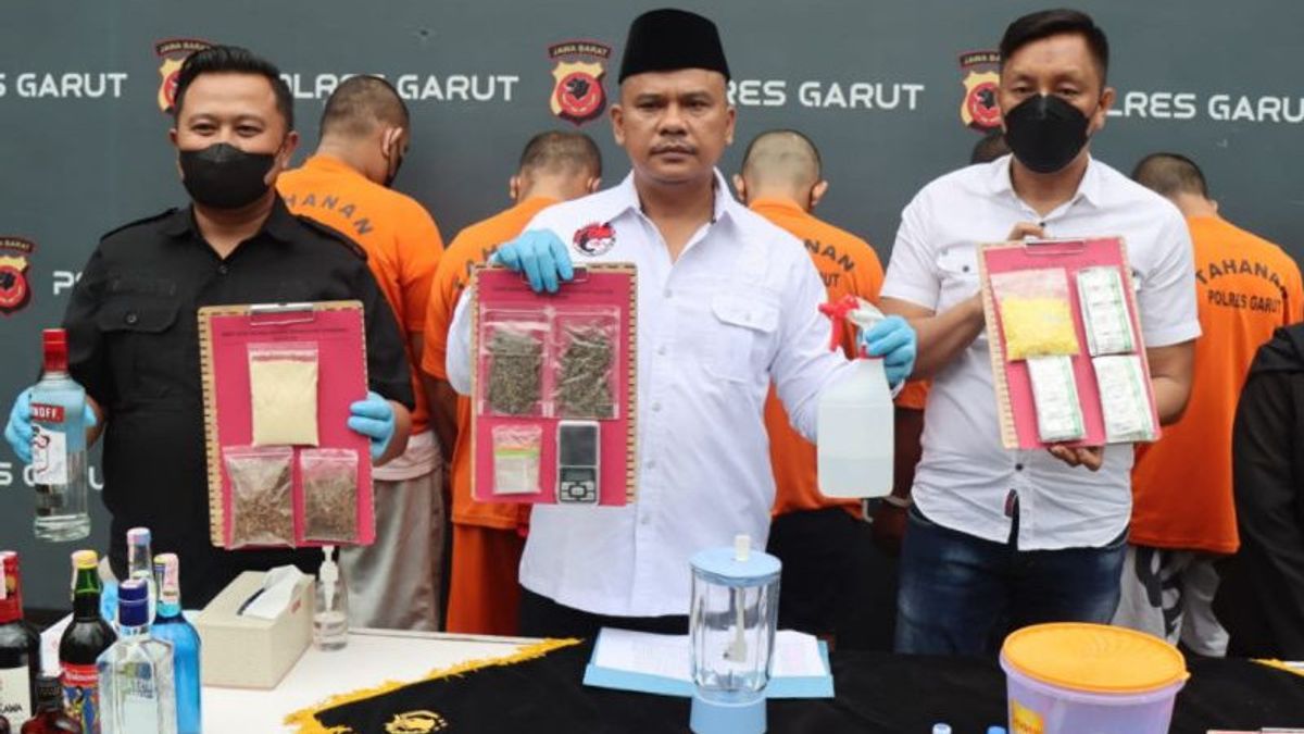 A Year Of Cooperating For Synthetic Tobacco Chips With A Profit Of IDR 20 Million/Moon, FF Was Finally Arrested By The Garut Police