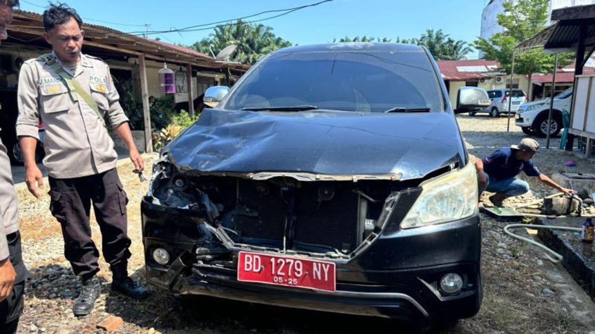 Des voitures conduites par une chauffeur de transport Mukomuko heurtent des motocyclistes à Bengkulu