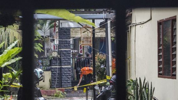 バンドンのアスタナアニャール警察での自爆テロ:爆弾の種類と加害者の動機の分析