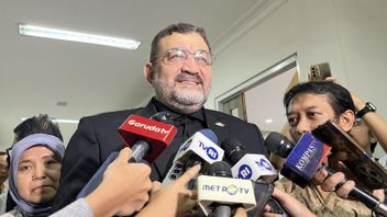 Ambassadeur iranien: Les négociations doivent se poursuivre pour que le navire RI passe le détroit d'Ormuz