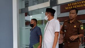 Diperiksa Kejati NTB, 2 Tersangka Korupsi Tambang Pasir Besi Lombok Timur Tak Kenakan Rompi Tahanan