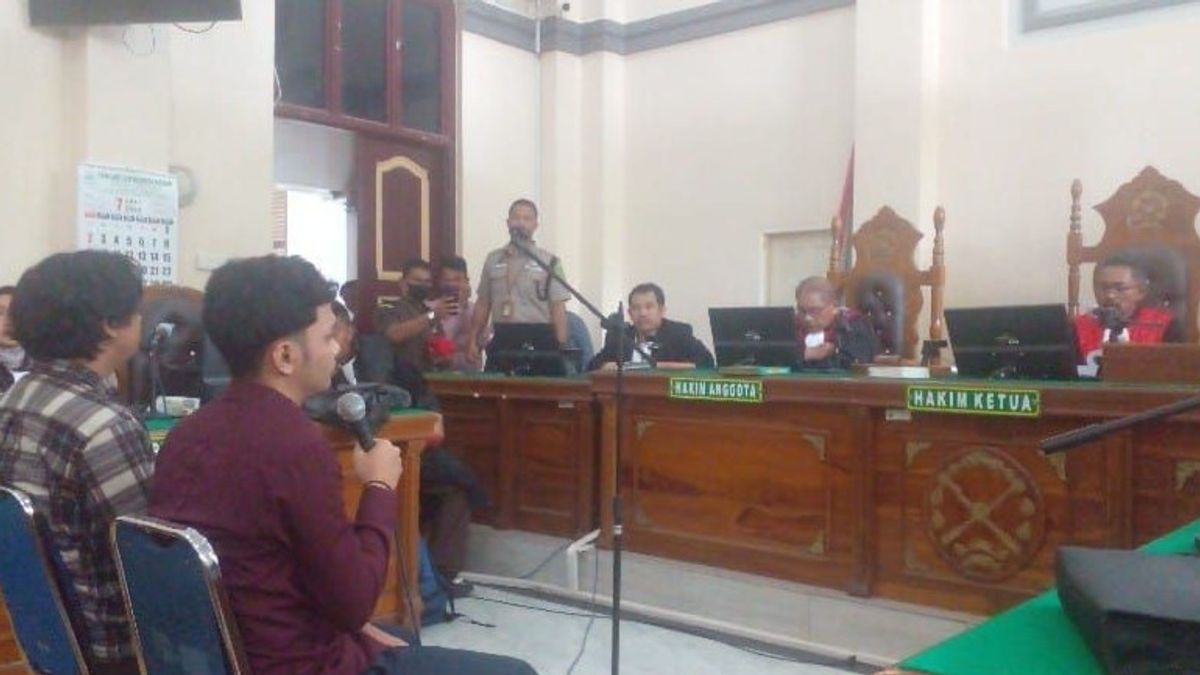 At The Ken Admiral Trial Revealed The Persecution Case, AKBP Achiruddin Had Asked His Son To Take Weapons