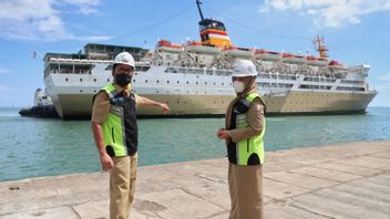 Kapal Pelni Bantuan Kemenhub untuk Isolasi Pasien COVID-19 Tiba di Makassar