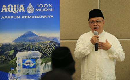 Awali Kemitraan Strategis, AQUA dan DMI Berikan Kesempatan Ibadah Umrah bagi Khadimatul Masjid dari Enam Provinsi