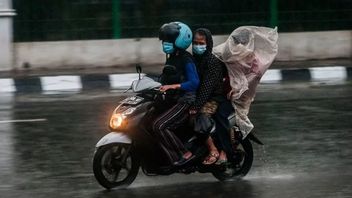 天気11月20日、ジャカルタは月曜日の夜に雨が降る