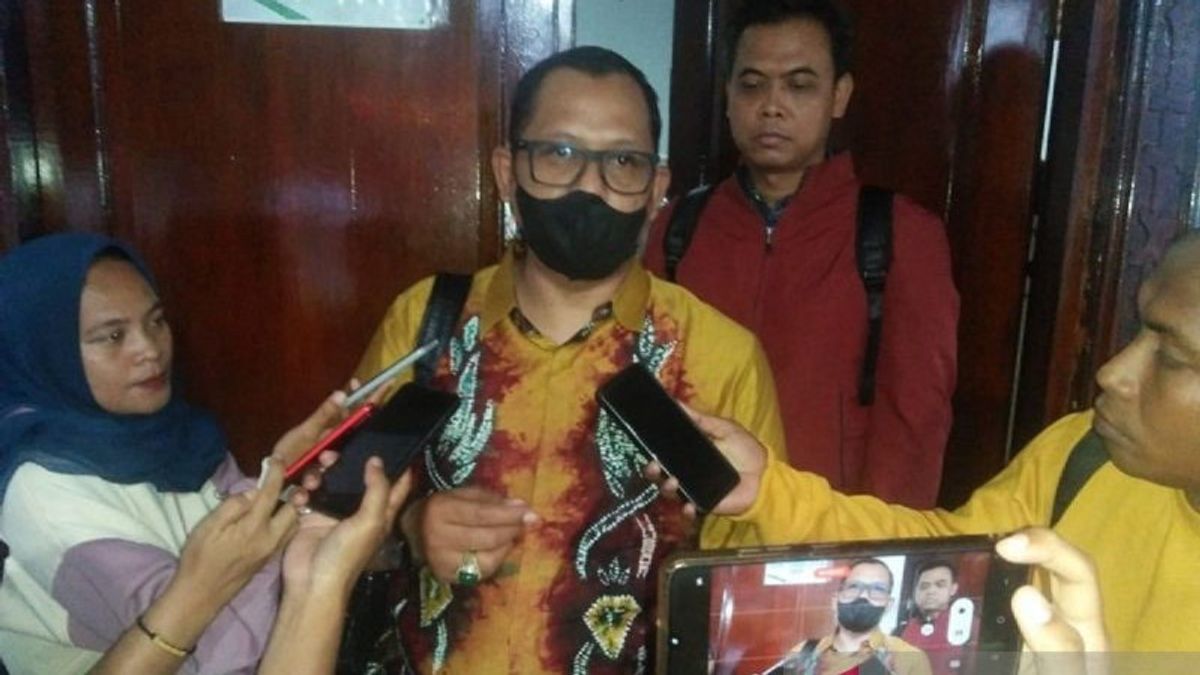 KPK Prosecutor Calls Alleged Money Laundering Former Ambon Mayor Richard Louhenapesy Still Running