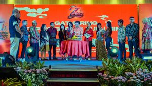 Les ongles de Bima Sido apparaissent pour célébrer leur 20e anniversaire à Semarang