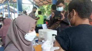 Antusiasme Masyarakat untuk Vaksin Booster di Cirebon Rendah