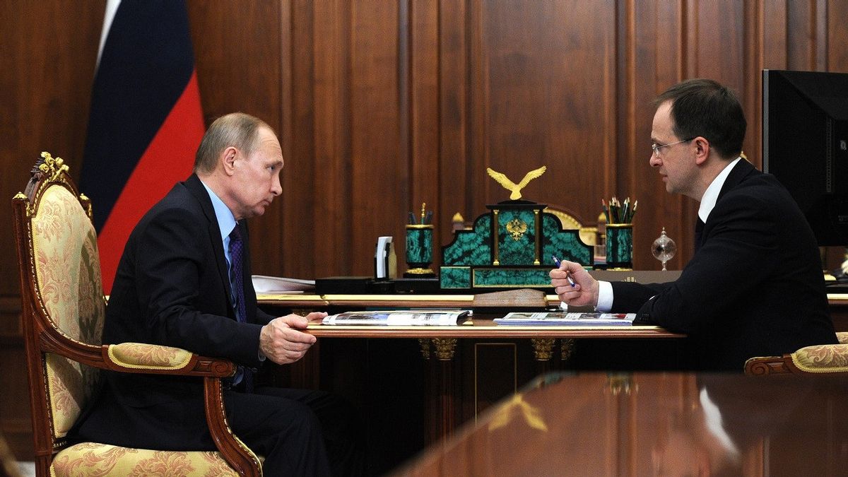 Sempat Ungkap Peluang Pertemuan Putin dan Zelensky, Kepala Negosiator Rusia: Perjanjian Belum Siap Dibahas di Level Tertinggi