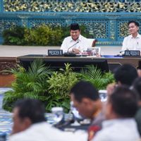 Prabowo Tinjau Kembali Pemanfaatan Lahan, tak Ada HPH/IUP Baru