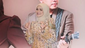 Rayakan 30 Tahun Karier, Siti Nurhaliza Ingin Gelar Konser di Indonesia