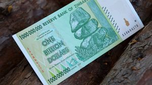 ジンバブエ通貨と最新のルピアへの交換額