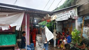Warga Kebon Nanas Diperingatkan untuk Bongkar Mandiri Rumah di Lahan TPU